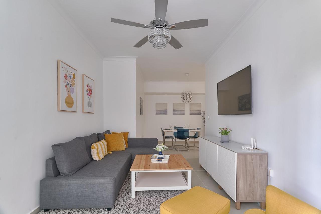 Dom. Rep. Exclusive 2 Bed Apt. Evaristo Morales Santo Domingo Kültér fotó
